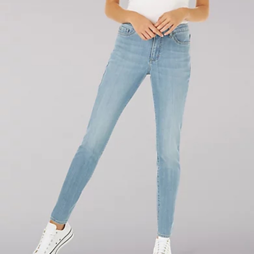 Women's Lee Slim Fit Skinny Jeans - Sz 12 Short